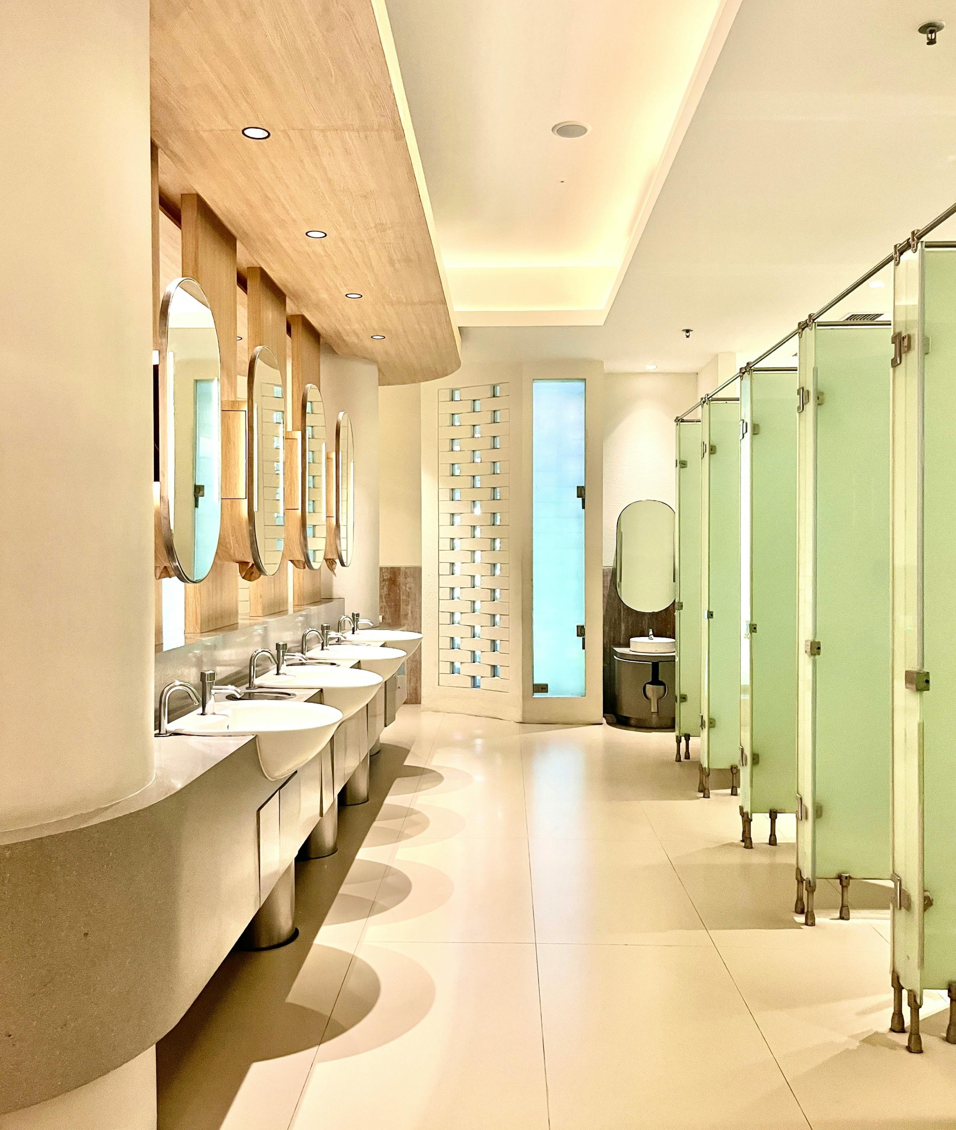 Office Washroom Renovation Chennai – Before & After Transformation Guide for Businesses